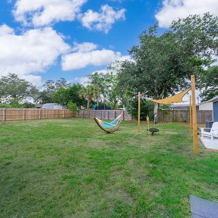 Forever Summer - Entire House! With King Bed! Clearwater Bagian luar foto
