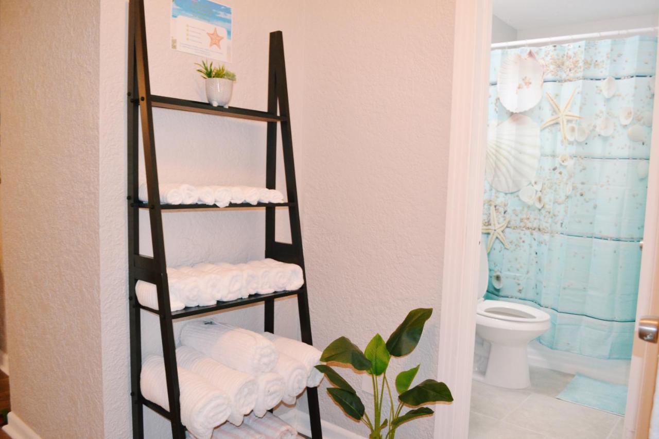 Forever Summer - Entire House! With King Bed! Clearwater Bagian luar foto